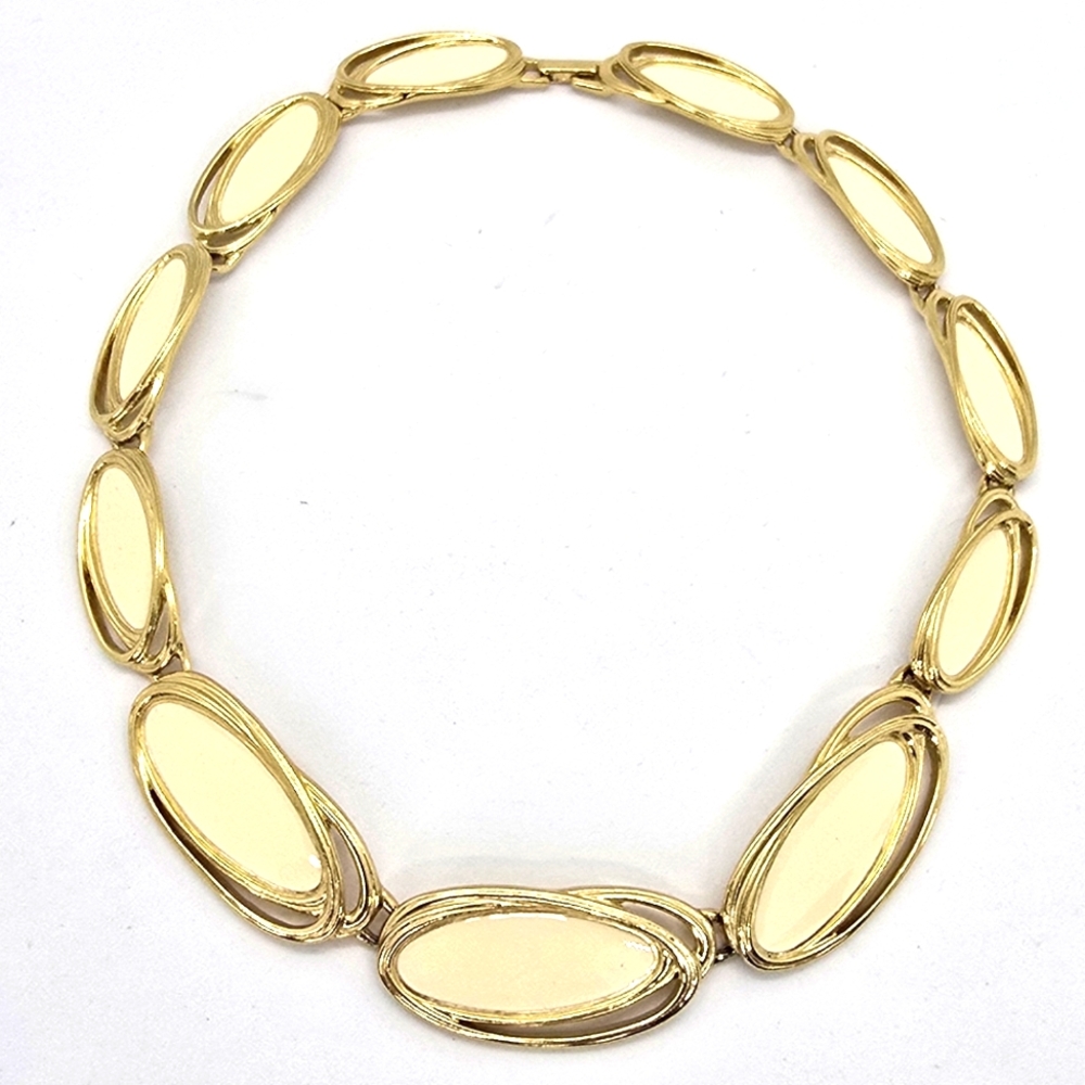 Vintage Trifari Enamel Necklace Gold-tone with Cream Enamel